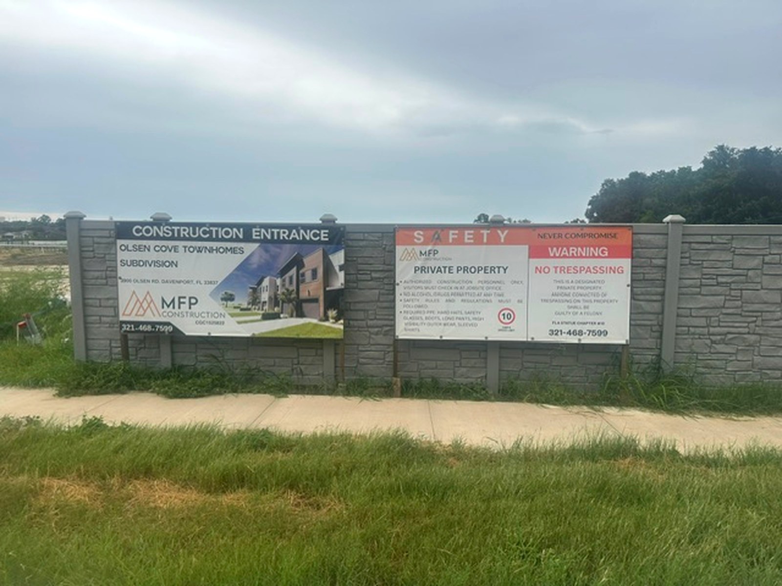 Olsen Cove Townhomes Subdivision construction sign on Olsen Road, Davenport FL